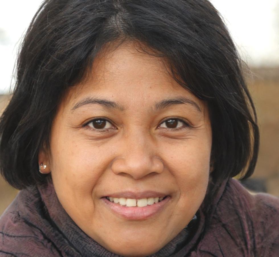 Retrato profesional de graduada exitosa